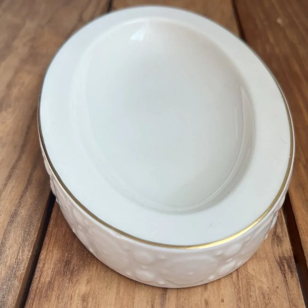Royal Doulton beautiful royal